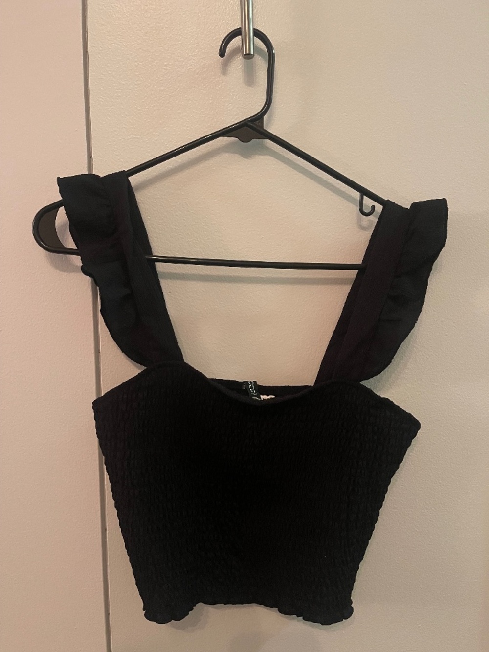 H&M Divided Smocked Ruffle Crop Top Size L Black NWT